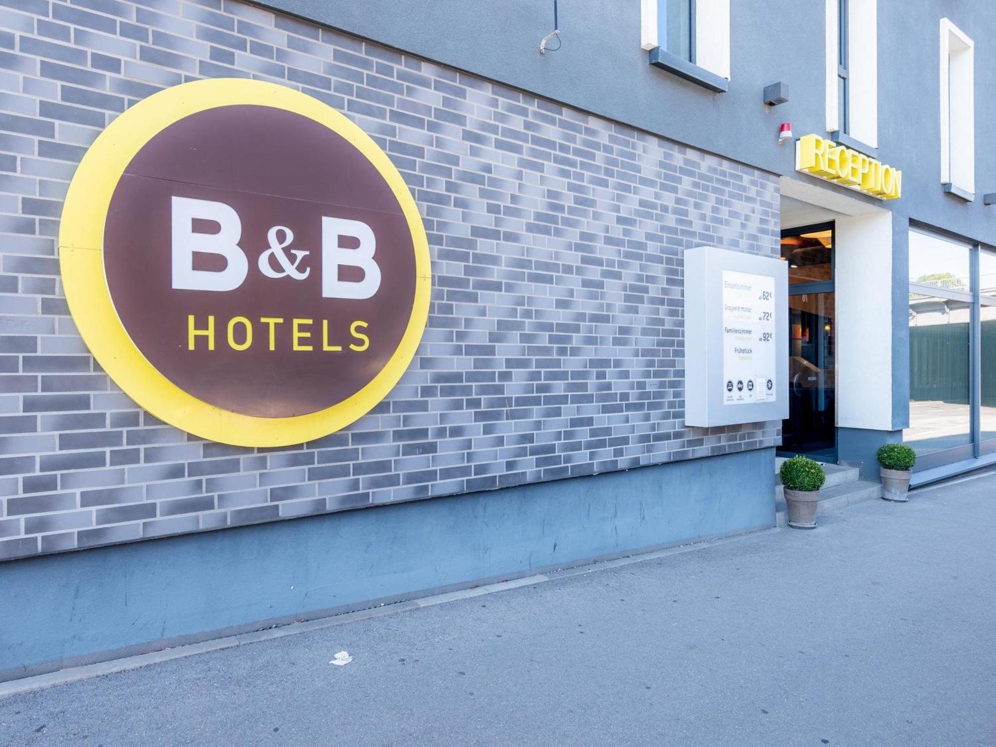 B&B Hotel Stuttgart-Bad Cannstatt Exteriör bild