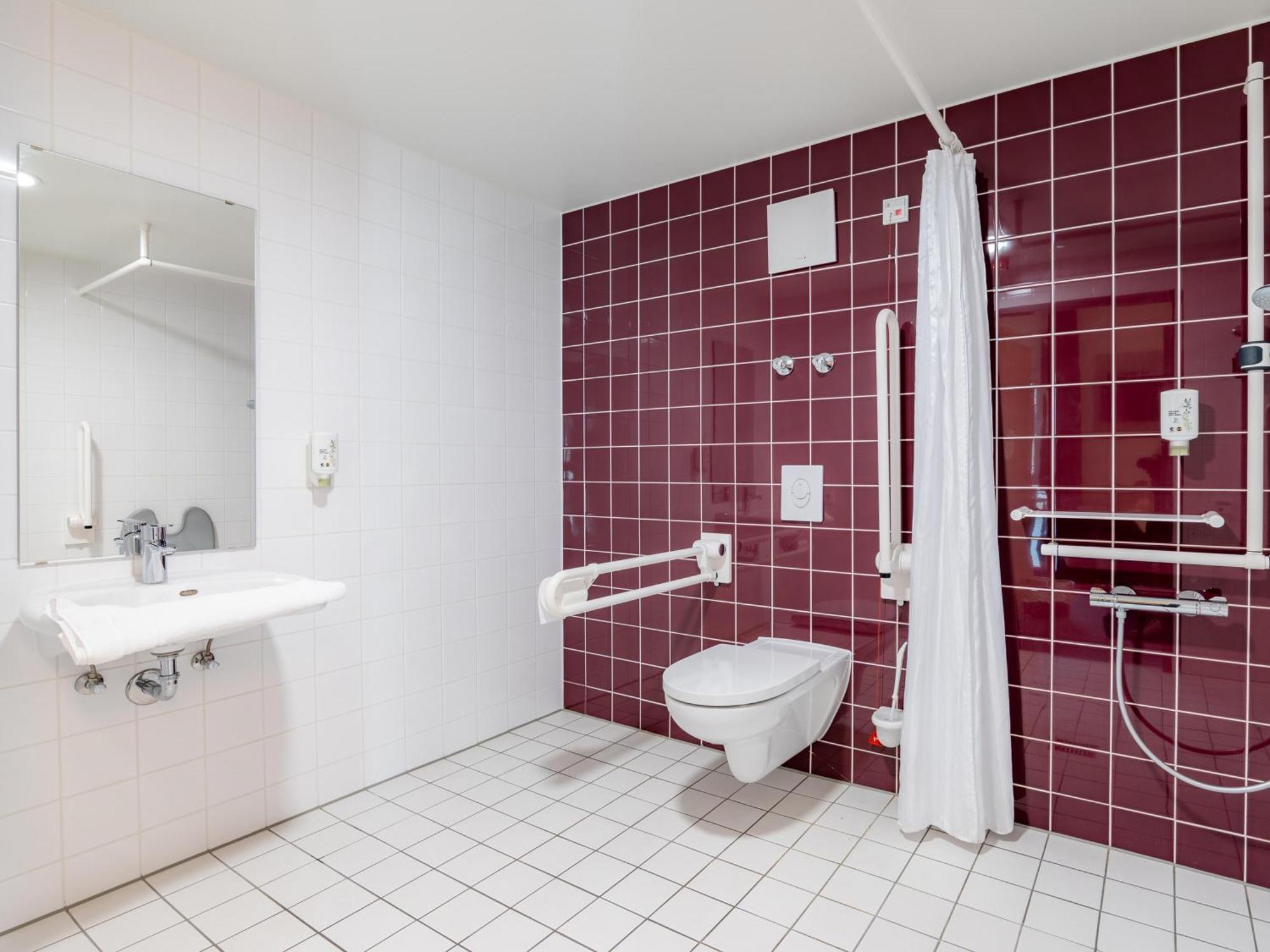B&B Hotel Stuttgart-Bad Cannstatt Exteriör bild
