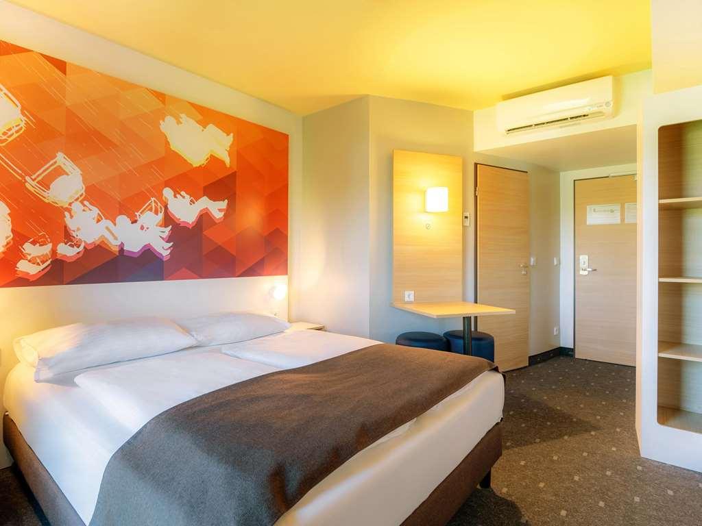B&B Hotel Stuttgart-Bad Cannstatt Rum bild