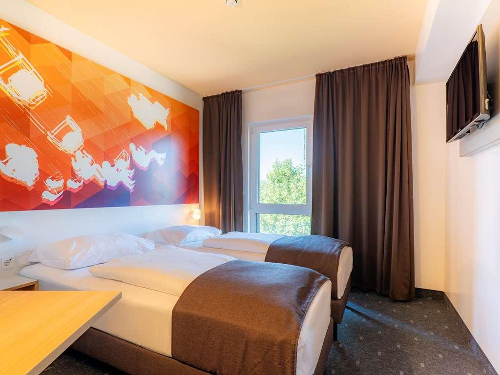B&B Hotel Stuttgart-Bad Cannstatt Rum bild